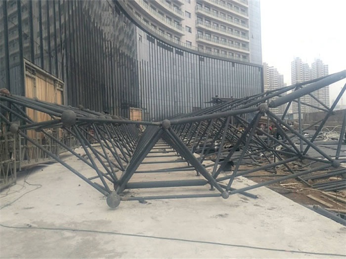 雅安万豪酒店雨棚网架